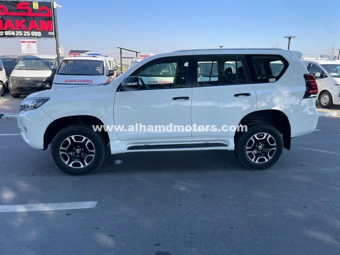 Used Toyota Land Cruiser Prado 150 Series, 3.0 l, 2011 in Dubai by Alhamd Motors, White color. Other | AUTO.AE