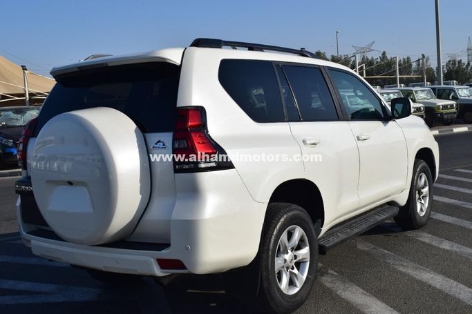 Подержанный Toyota Land Cruiser Prado 150 Series, 3.0 л, 2012 в Дубае от Alhamd Motors Белый цвет. Китайская | AUTO.AE