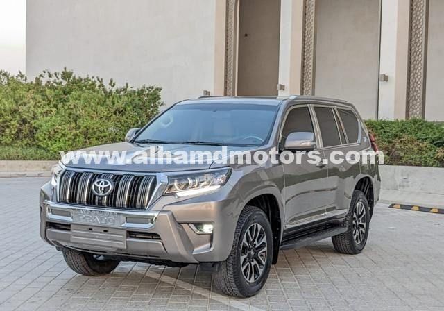 Подержанный Toyota Land Cruiser Prado 150 Series, 2.7 л, 2010 в Дубае от Alhamd Motors Коричневый цвет. Other | AUTO.AE