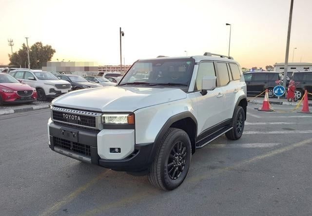 Used Toyota Land Cruiser Prado 250 Series, 2.7 l, 2024 in Dubai by Alhamd Motors, White color. Other | AUTO.AE