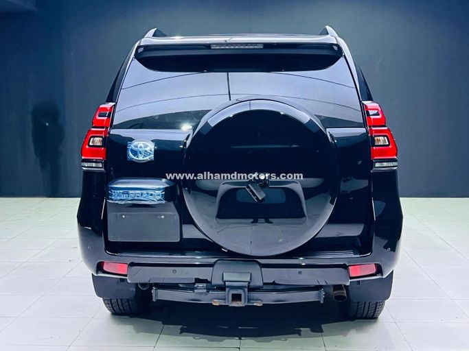 Used Toyota Land Cruiser Prado 150 Series Facelift 2, 2.8 l, 2019 in Dubai by Alhamd Motors, Black color. Other | AUTO.AE