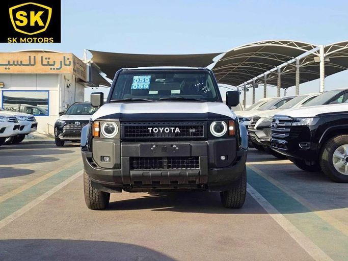 Новый Toyota Land Cruiser Prado 250 Series, 2.8 л, 2024 в Дубае от SK Motors Черный цвет. GCC | AUTO.AE