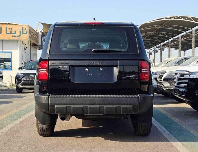 Новый Toyota Land Cruiser Prado 250 Series, 2.8 л, 2024 в Дубае от SK Motors Черный цвет. GCC | AUTO.AE