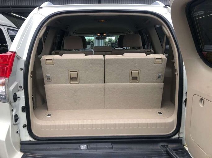 New Toyota Land Cruiser Prado 150 Series, 2.7 l, 2009 in Dubai by SK Motors, White color. Japanese Specs | AUTO.AE