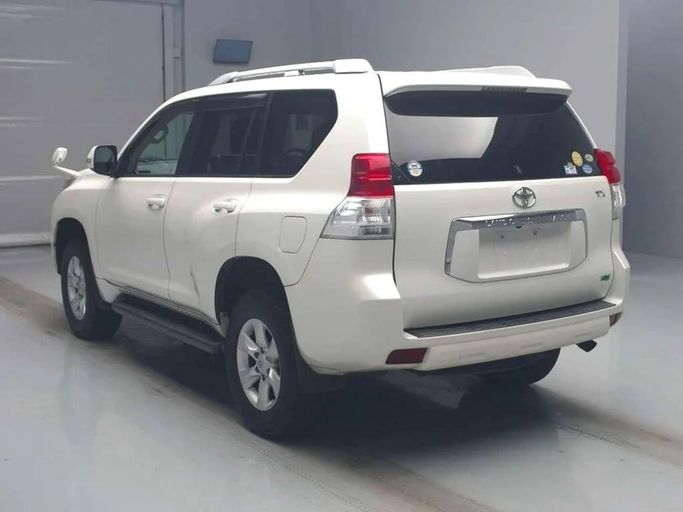 New Toyota Land Cruiser Prado 150 Series, 2.7 l, 2009 in Dubai by SK Motors, White color. Japanese Specs | AUTO.AE