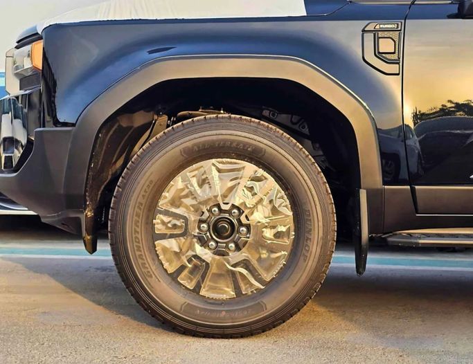 Новый Toyota Land Cruiser Prado 250 Series, 2.4 л, 2025 в Дубае от SK Motors Черный цвет. Other | AUTO.AE