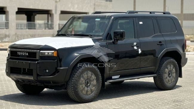 Новый Toyota Land Cruiser Prado 250 Series, 2.4 л, 2024 в Дубае от Falcons GT Motors FZCO Черный цвет. Other | AUTO.AE