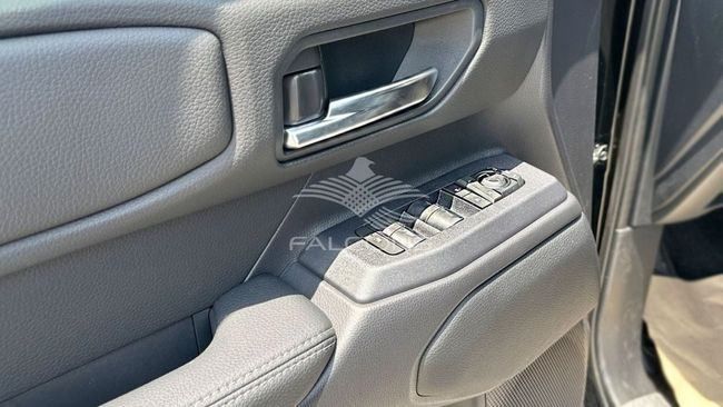 Новый Toyota Land Cruiser Prado 250 Series, 2.4 л, 2024 в Дубае от Falcons GT Motors FZCO Черный цвет. Other | AUTO.AE