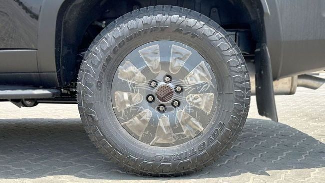 Новый Toyota Land Cruiser Prado 250 Series, 2.4 л, 2024 в Дубае от Falcons GT Motors FZCO Черный цвет. Other | AUTO.AE