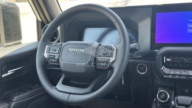 Новый Toyota Land Cruiser Prado 250 Series, 2.8 л, 2024 в Дубае от Falcons GT Motors FZCO Белый цвет. Европейская | AUTO.AE