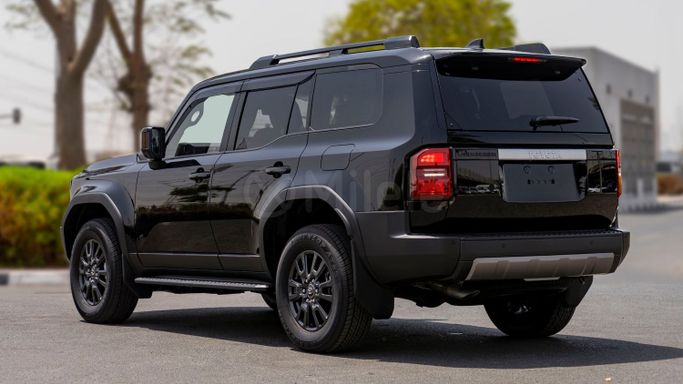 Новый Toyota Land Cruiser Prado 250 Series, 2.8 л, 2025 в Дубае от Milele Черный цвет. Other | AUTO.AE