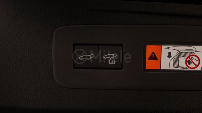 Новый Toyota Land Cruiser Prado 250 Series, 2.8 л, 2025 в Дубае от Milele Черный цвет. Other | AUTO.AE