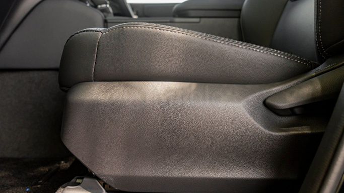 Новый Toyota Land Cruiser Prado 250 Series, 2.8 л, 2025 в Дубае от Milele Черный цвет. Other | AUTO.AE