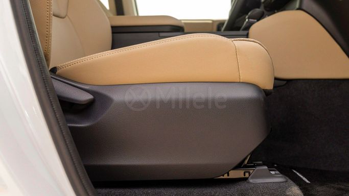 Новый Toyota Land Cruiser Prado 250 Series, 2.8 л, 2025 в Дубае от Milele Белый цвет. Other | AUTO.AE