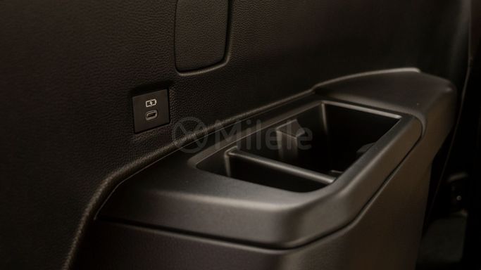 Новый Toyota Land Cruiser Prado 250 Series, 2.8 л, 2025 в Дубае от Milele Белый цвет. Other | AUTO.AE