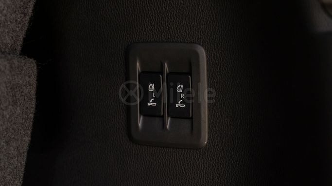 Новый Toyota Land Cruiser Prado 250 Series, 2.8 л, 2025 в Дубае от Milele Бронзовый цвет. Other | AUTO.AE