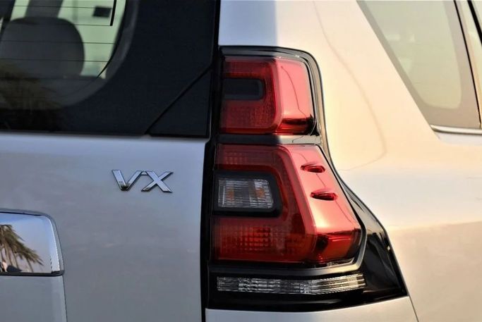 New Toyota Land Cruiser Prado 150 Series Facelift 3, 4.0 l, 2023 in Dubai by Top Euro Cars, White color.  | AUTO.AE