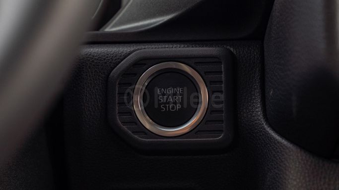 Новый Toyota Land Cruiser Prado 150 Series Рестайлинг 3, 2.8 л, 2024 в Дубае от Milele Желтый цвет. Other | AUTO.AE