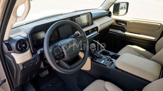 Новый Toyota Land Cruiser Prado 250 Series, 2.8 л, 2025 в Дубае от Milele Бронзовый цвет. Other | AUTO.AE