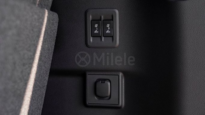 Новый Toyota Land Cruiser Prado 250 Series, 2.4 л, 2025 в Дубае от Milele Серый цвет. Other | AUTO.AE