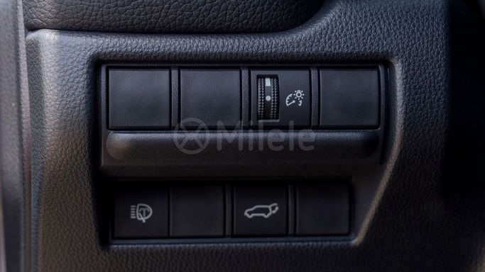 Новый Toyota Land Cruiser Prado 250 Series, 2.8 л, 2025 в Дубае от Milele Черный цвет.  | AUTO.AE