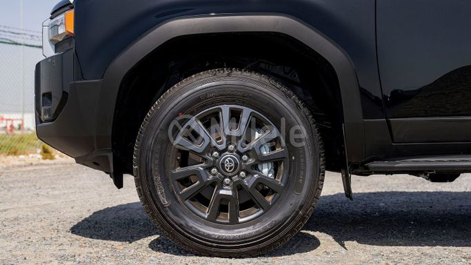 Новый Toyota Land Cruiser Prado 250 Series, 2.8 л, 2025 в Дубае от Milele Черный цвет.  | AUTO.AE