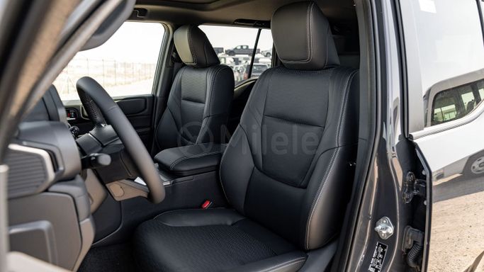 Новый Toyota Land Cruiser Prado 250 Series, 2.8 л, 2024 в Дубае от Milele Серый цвет. Other | AUTO.AE
