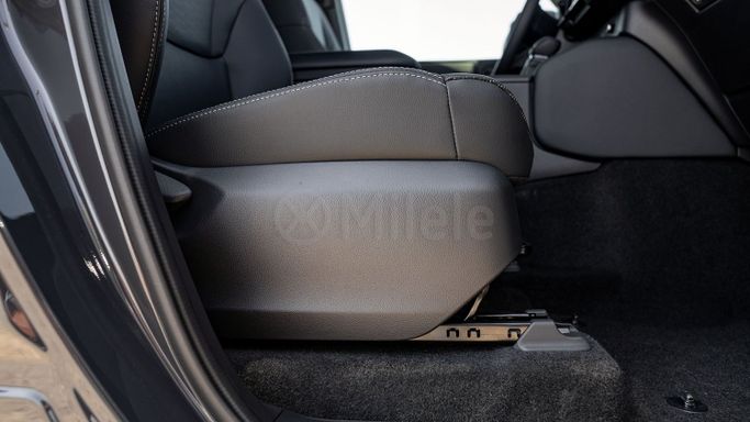 Новый Toyota Land Cruiser Prado 250 Series, 2.8 л, 2024 в Дубае от Milele Серый цвет. Other | AUTO.AE