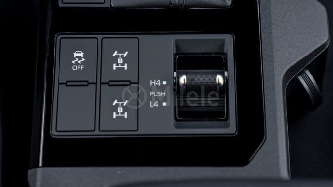 Новый Toyota Land Cruiser Prado 250 Series, 2.4 л, 2024 в Дубае от Milele Черный цвет. Other | AUTO.AE