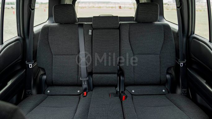 Новый Toyota Land Cruiser Prado 250 Series, 2.8 л, 2024 в Дубае от Milele Серый цвет. Other | AUTO.AE