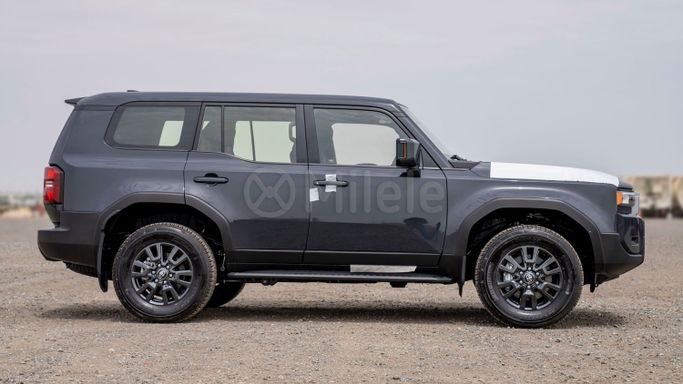 Новый Toyota Land Cruiser Prado 250 Series, 2.8 л, 2024 в Дубае от Milele Серый цвет. Other | AUTO.AE