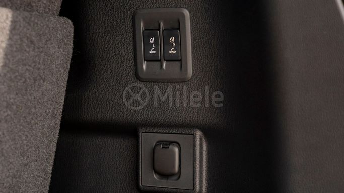Новый Toyota Land Cruiser Prado 250 Series, 2.8 л, 2025 в Дубае от Milele Серый цвет. Other | AUTO.AE
