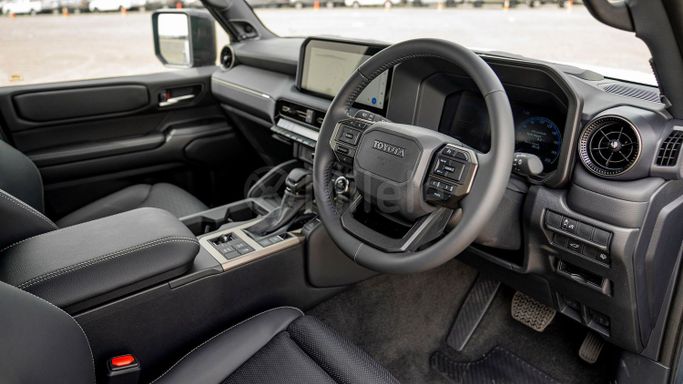 Новый Toyota Land Cruiser Prado 250 Series, 2.8 л, 2025 в Дубае от Milele Серый цвет. Other | AUTO.AE