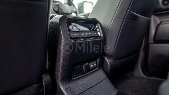 Новый Toyota Land Cruiser Prado 250 Series, 2.8 л, 2025 в Дубае от Milele Серый цвет. Other | AUTO.AE