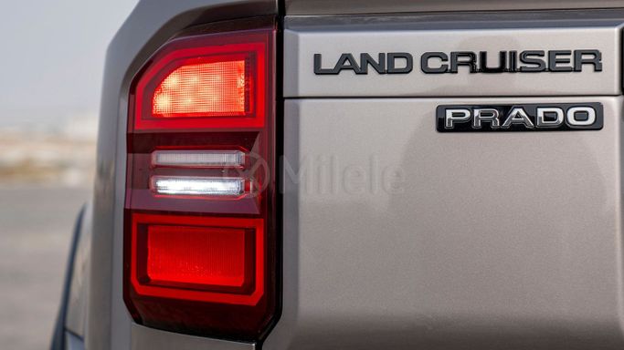 Новый Toyota Land Cruiser Prado 250 Series, 2.8 л, 2024 в Дубае от Milele Бронзовый цвет. Other | AUTO.AE