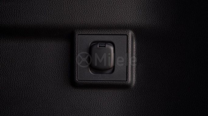 Новый Toyota Land Cruiser Prado 250 Series, 2.8 л, 2024 в Дубае от Milele Бронзовый цвет. Other | AUTO.AE