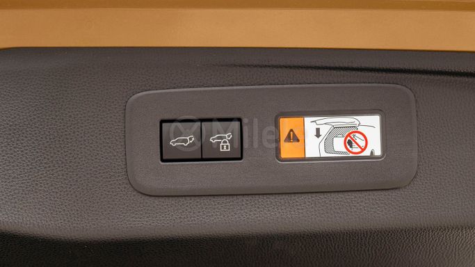 Новый Toyota Land Cruiser Prado 250 Series, 2.4 л, 2024 в Дубае от Milele Бежевый цвет. Other | AUTO.AE