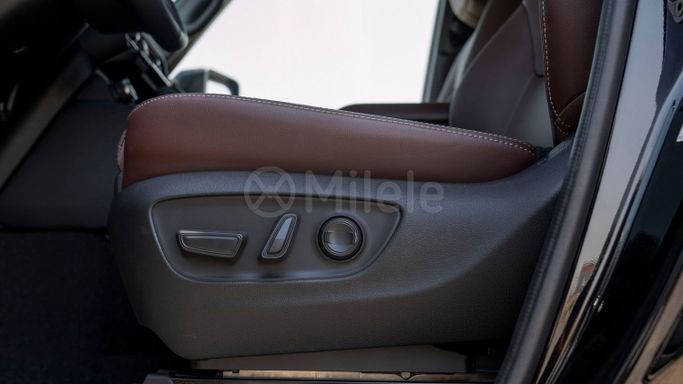 Новый Toyota Land Cruiser Prado 250 Series, 2.8 л, 2024 в Дубае от Milele Черный цвет. Other | AUTO.AE