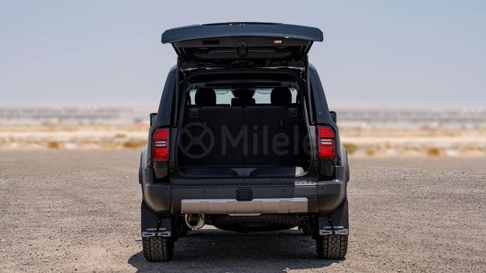 Новый Toyota Land Cruiser Prado 250 Series, 2.8 л, 2024 в Дубае от Milele Черный цвет. Other | AUTO.AE