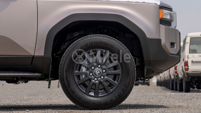 Новый Toyota Land Cruiser Prado 250 Series, 2.7 л, 2024 в Дубае от Milele Бронзовый цвет. Other | AUTO.AE