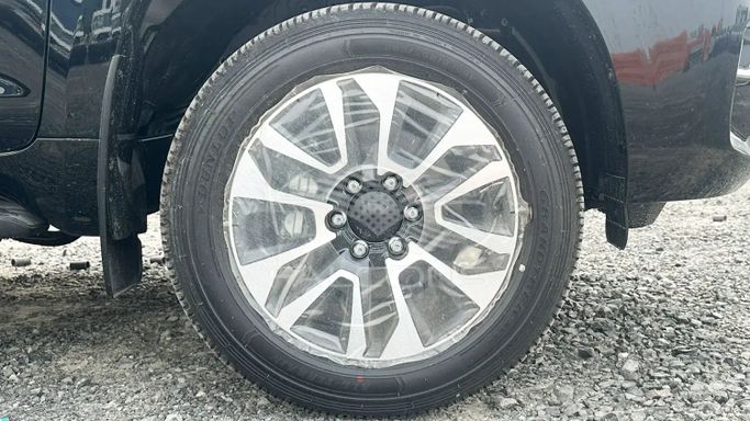 Новый Toyota Land Cruiser Prado 150 Series Рестайлинг 3, 2.7 л, 2023 в Дубае от Falcons GT Motors FZCO Черный цвет. Other | AUTO.AE