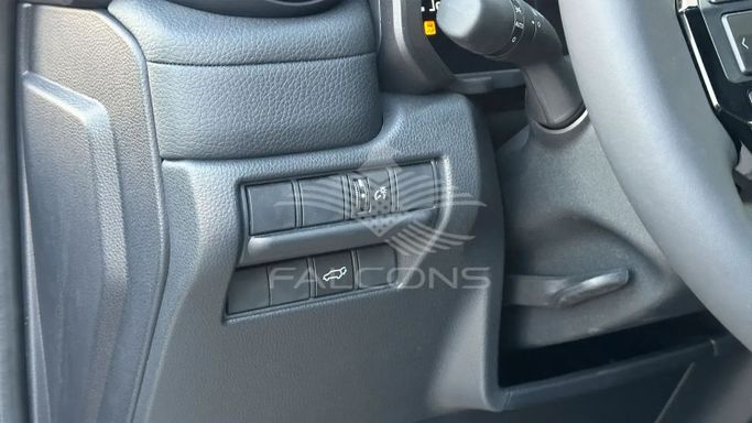 Новый Toyota Land Cruiser Prado 250 Series, 2.8 л, 2024 в Дубае от Falcons GT Motors FZCO Серебристый цвет. Other | AUTO.AE