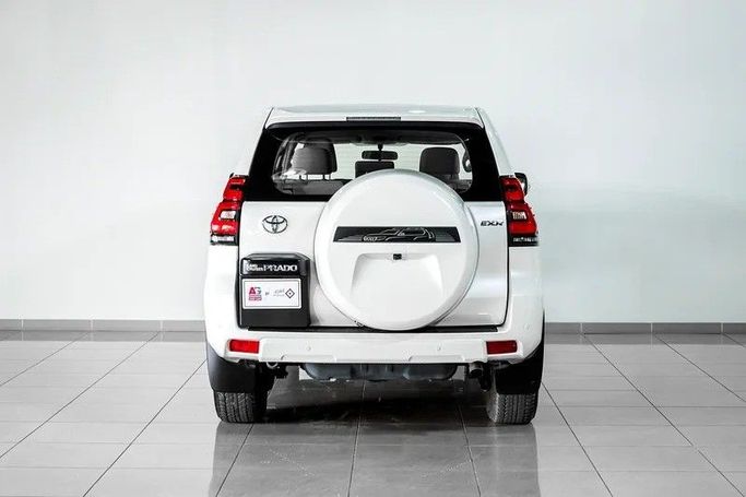 Used Toyota Land Cruiser Prado 150 Series Facelift 3, 4.0 l, 2023 in Dubai by AG Motors, White color. GCC Specs | AUTO.AE