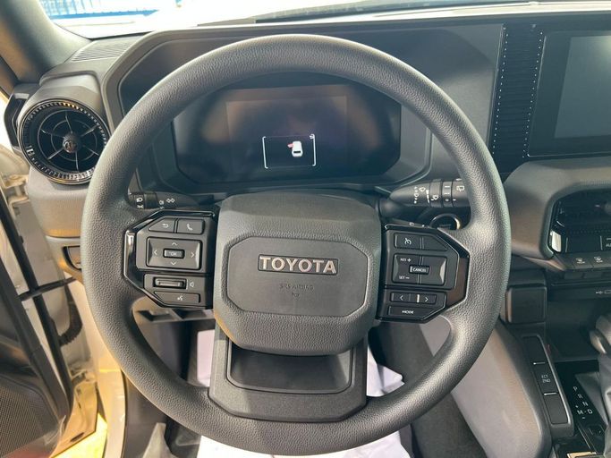 Новый Toyota Land Cruiser Prado 250 Series, 2.4 л, 2024 в Дубае от My Way Motors Белый цвет. GCC | AUTO.AE