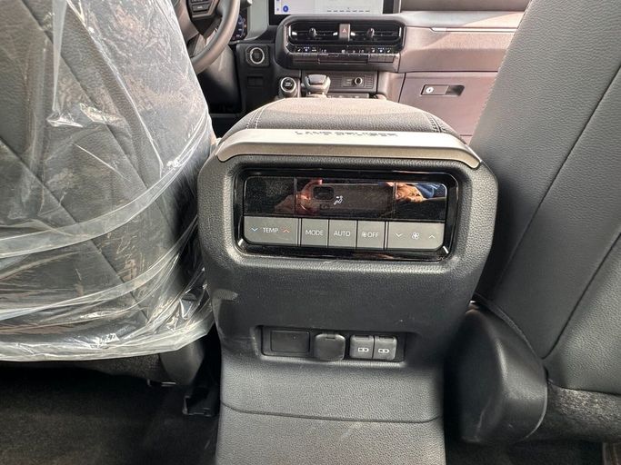 Новый Toyota Land Cruiser Prado 250 Series, 2.4 л, 2024 в Дубае от Allied Motors Белый цвет. Европейская | AUTO.AE