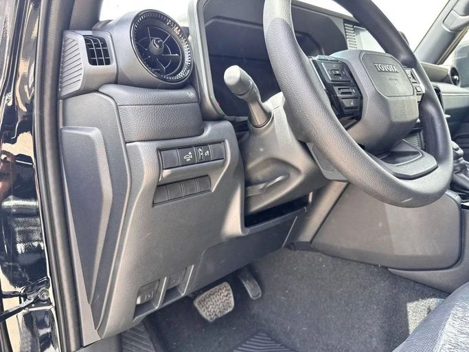 Новый Toyota Land Cruiser Prado 250 Series, 2.8 л, 2025 в Дубае от Allied Motors Черный цвет. GCC | AUTO.AE