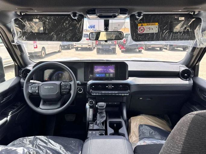 Новый Toyota Land Cruiser Prado 250 Series, 2.8 л, 2025 в Дубае от Allied Motors Черный цвет. GCC | AUTO.AE