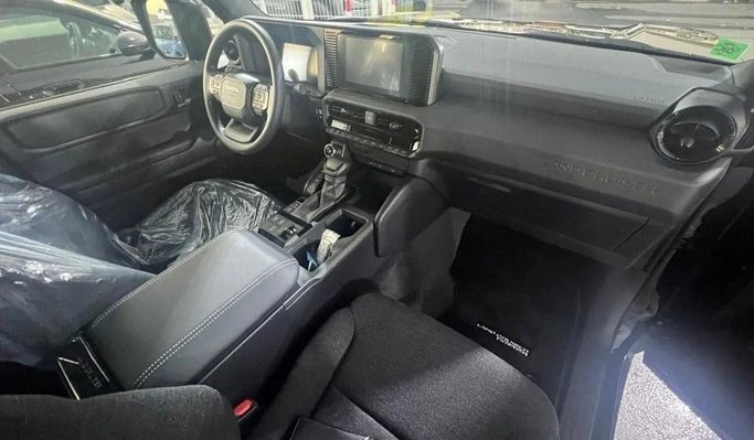 Новый Toyota Land Cruiser Prado 250 Series, 2.4 л, 2024 в Дубае от World Center Motors FZE Черный цвет. GCC | AUTO.AE