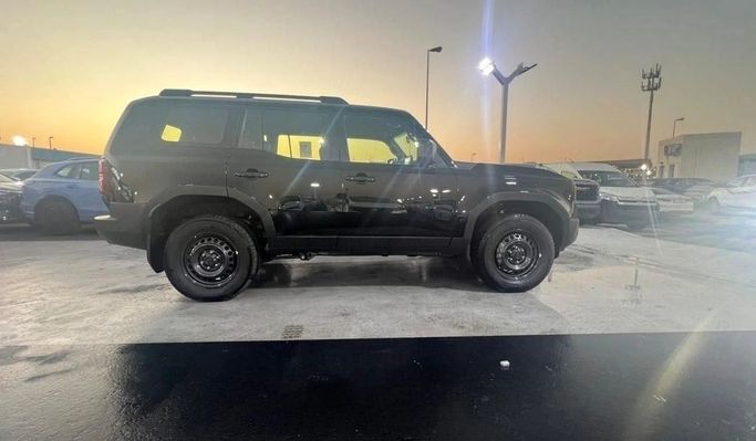 Новый Toyota Land Cruiser Prado 250 Series, 2.4 л, 2024 в Дубае от World Center Motors FZE Черный цвет. GCC | AUTO.AE