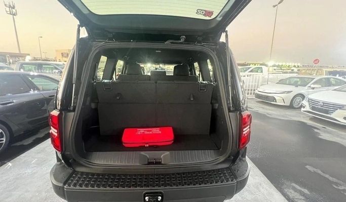 Новый Toyota Land Cruiser Prado 250 Series, 2.4 л, 2024 в Дубае от World Center Motors FZE Черный цвет. GCC | AUTO.AE